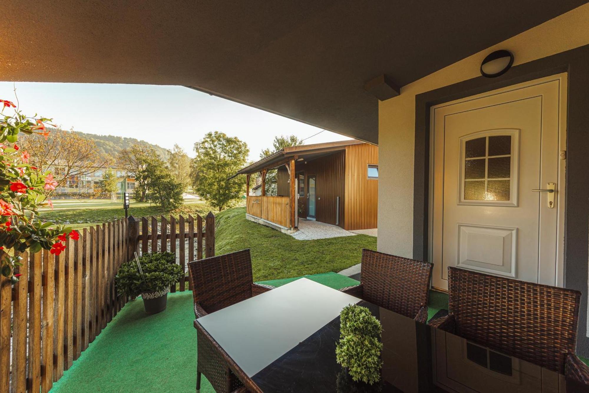 Holiday Homes I&G By The River Next To Olimje Kozje Esterno foto