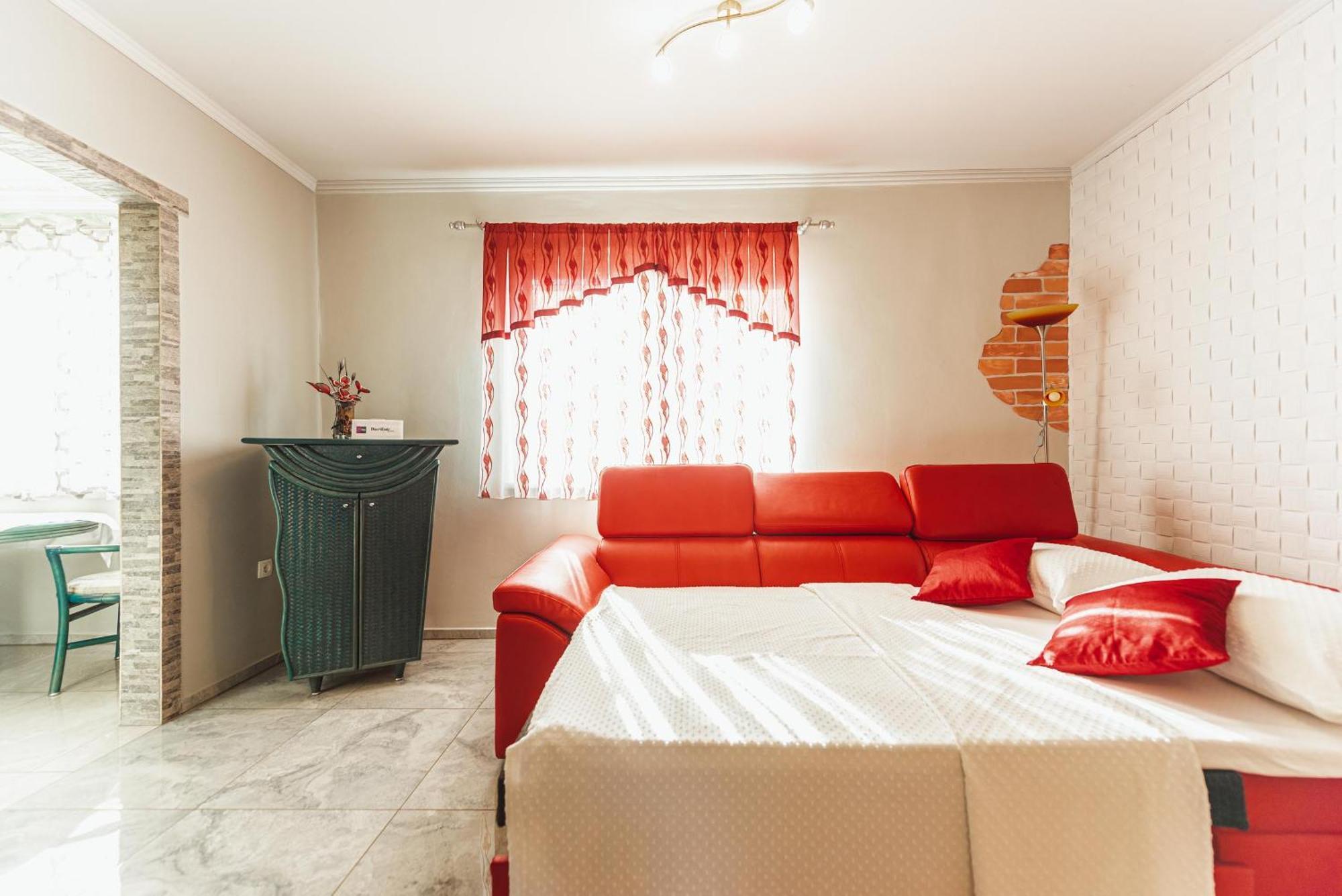 Holiday Homes I&G By The River Next To Olimje Kozje Esterno foto